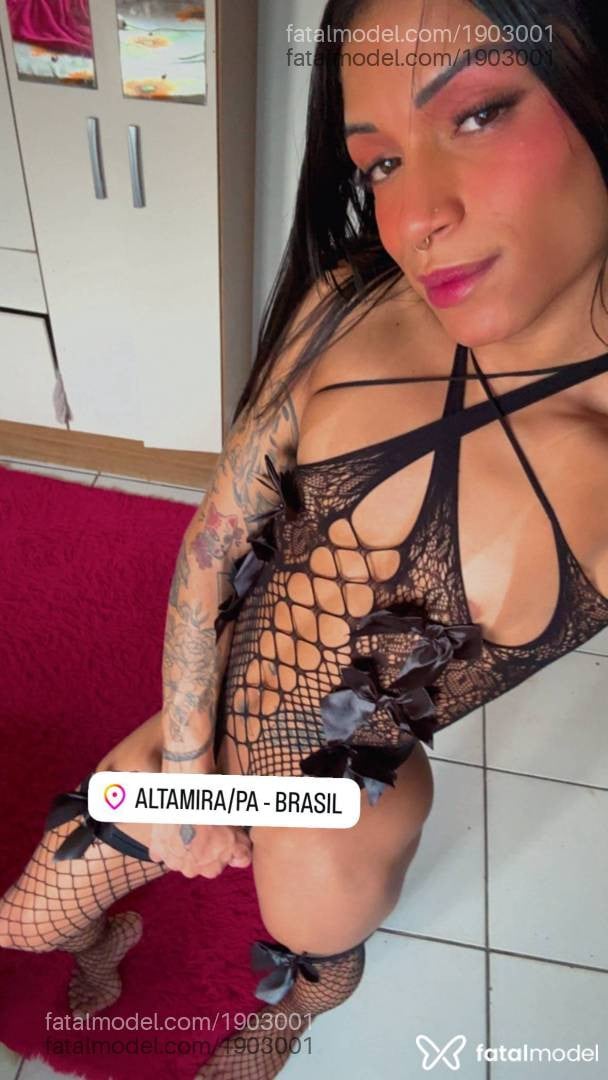 Acompanhante mulher trans morena (o) de olhos castanhos - Sthefanny