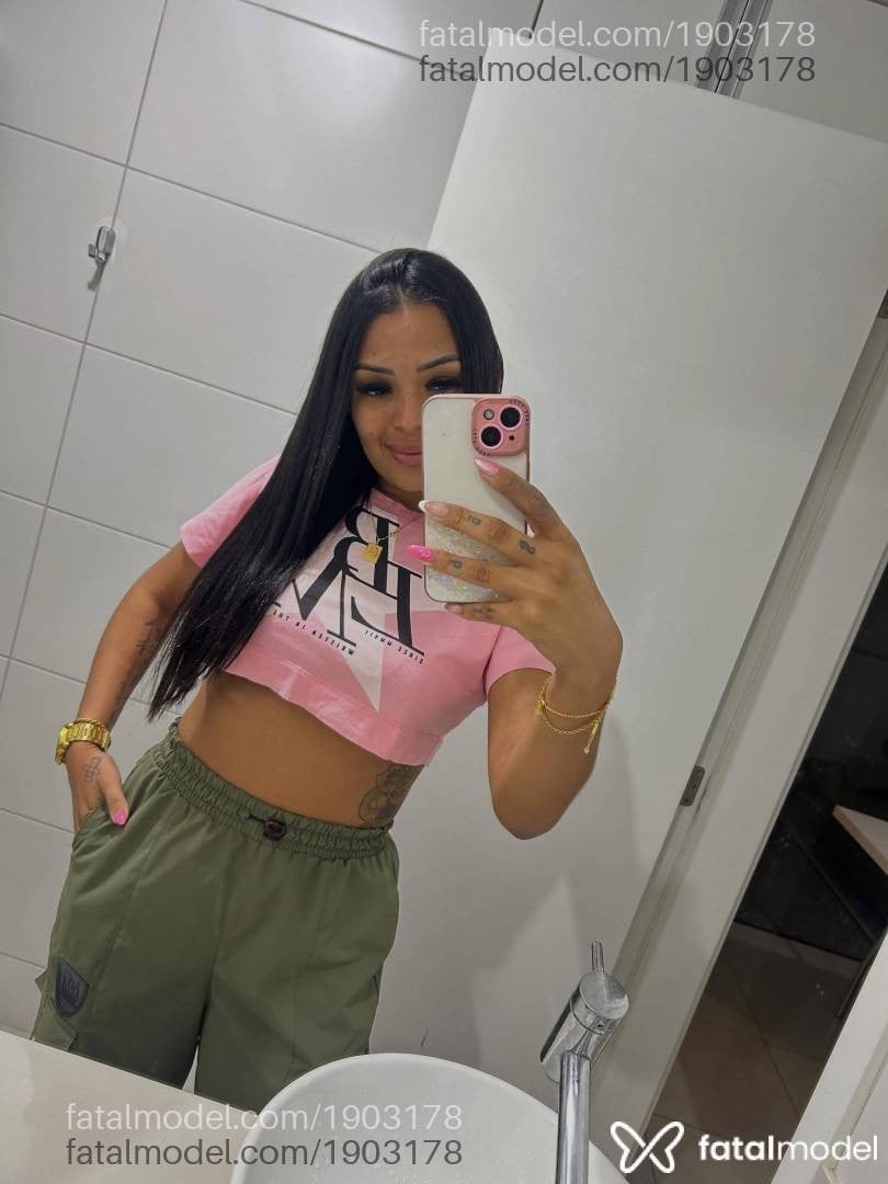 Acompanhante mulher morena (o) de olhos castanhos - Melissa Siqueira
