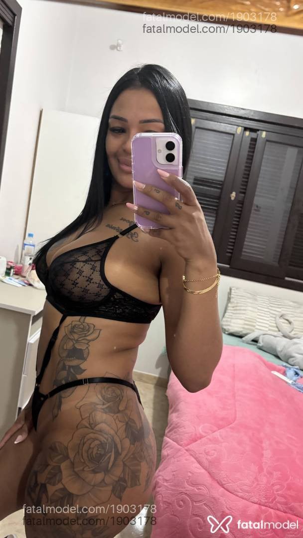 Acompanhante mulher morena (o) de olhos castanhos em Araranguá - Melissa Siqueira