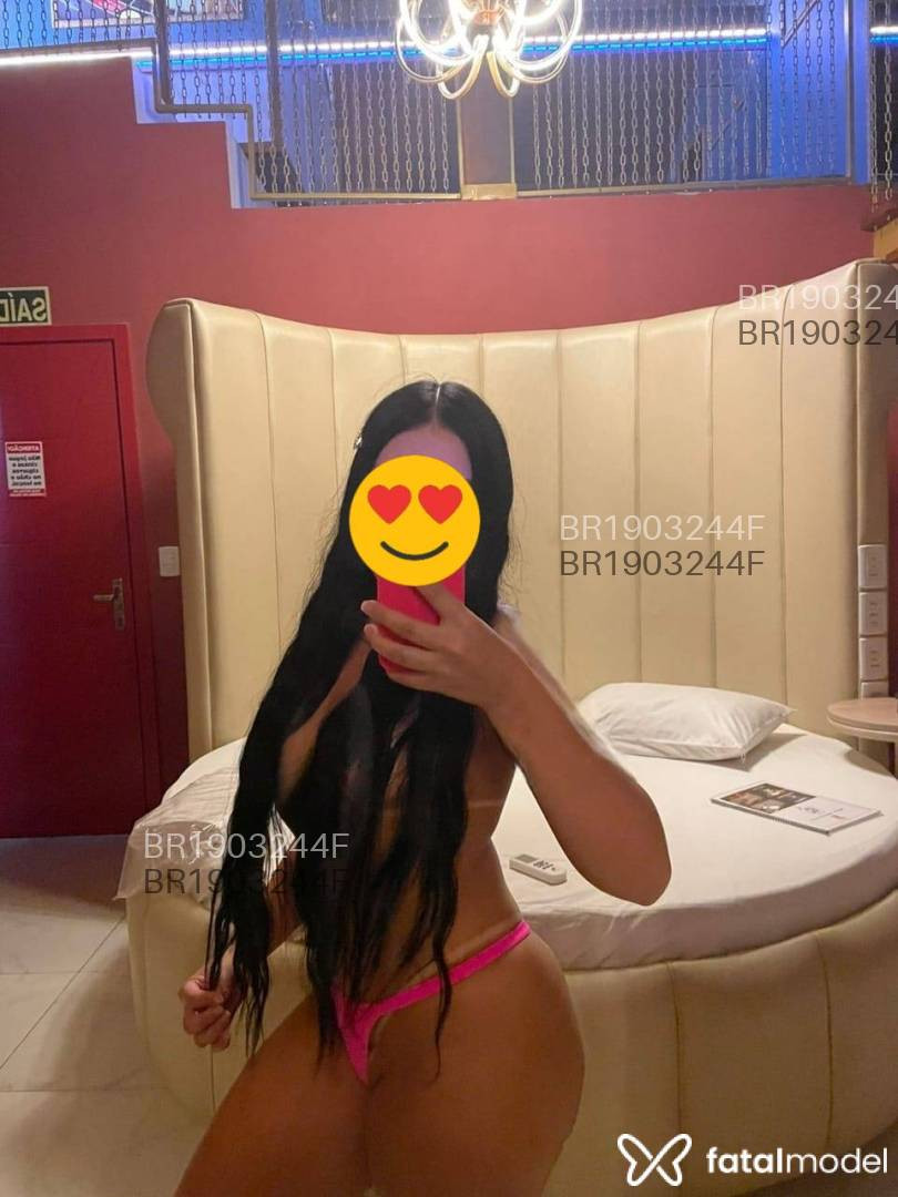 Acompanhante mulher morena (o) de olhos castanhos em Sapucaia do Sul - Mirela Hoffma