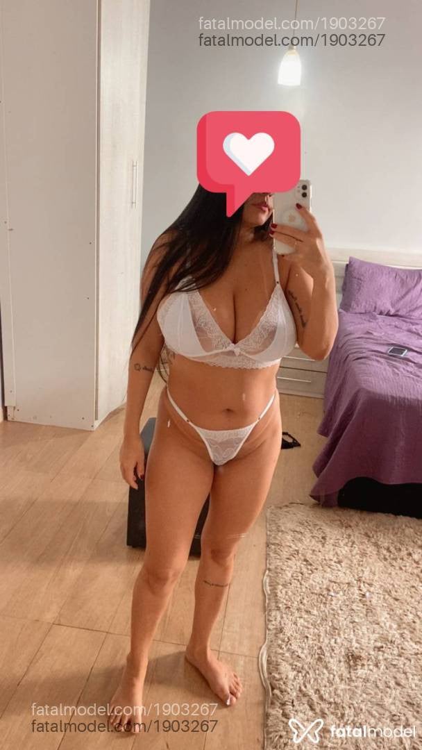 Acompanhante mulher morena (o) de olhos pretos - Letícia Maria