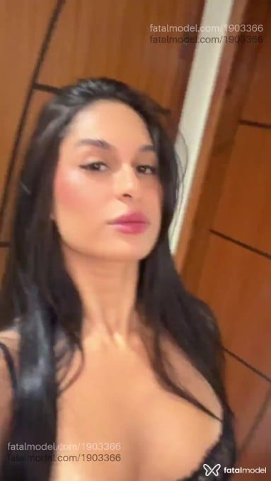 Acompanhante mulher morena (o) de olhos castanhos em São Mateus - Pietra