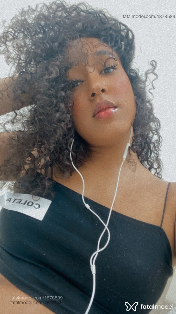 Acompanhante mulher trans morena (o) de olhos pretos em São Paulo - Maya kaira