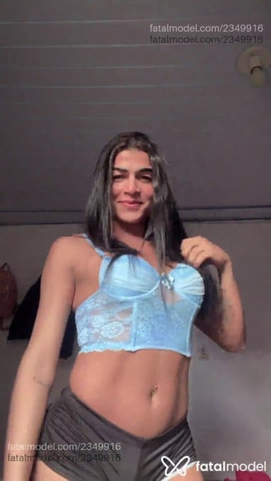Acompanhante mulher trans com cabelo castanho de olhos castanhos em São Paulo - Brenda