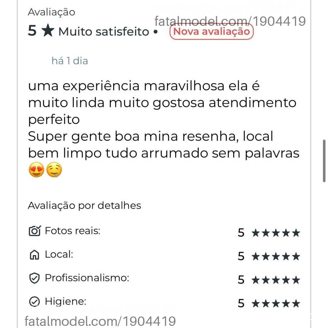 Acompanhante mulher com cabelo castanho de olhos castanhos - Beatriz
