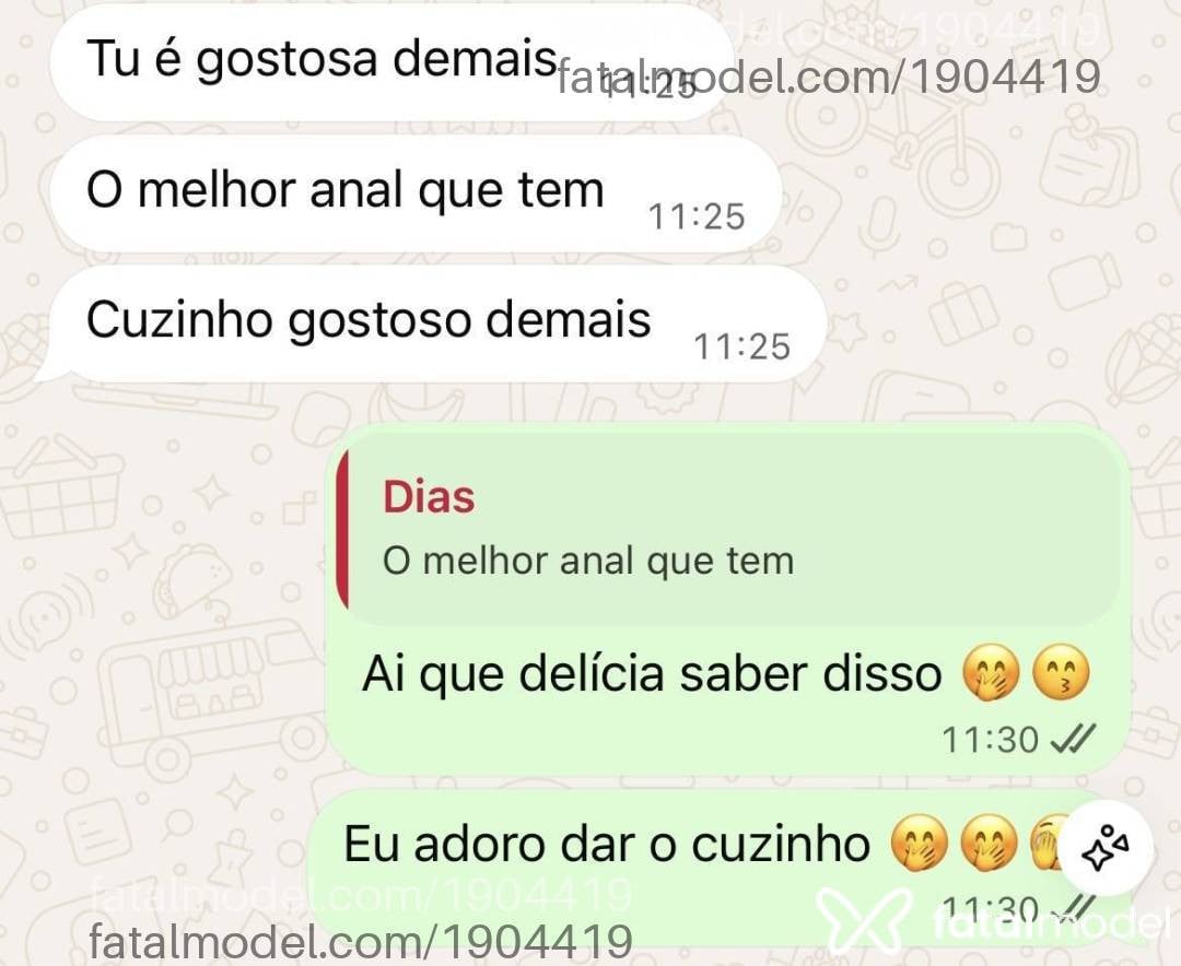 Acompanhante mulher com cabelo castanho de olhos castanhos - Melissa