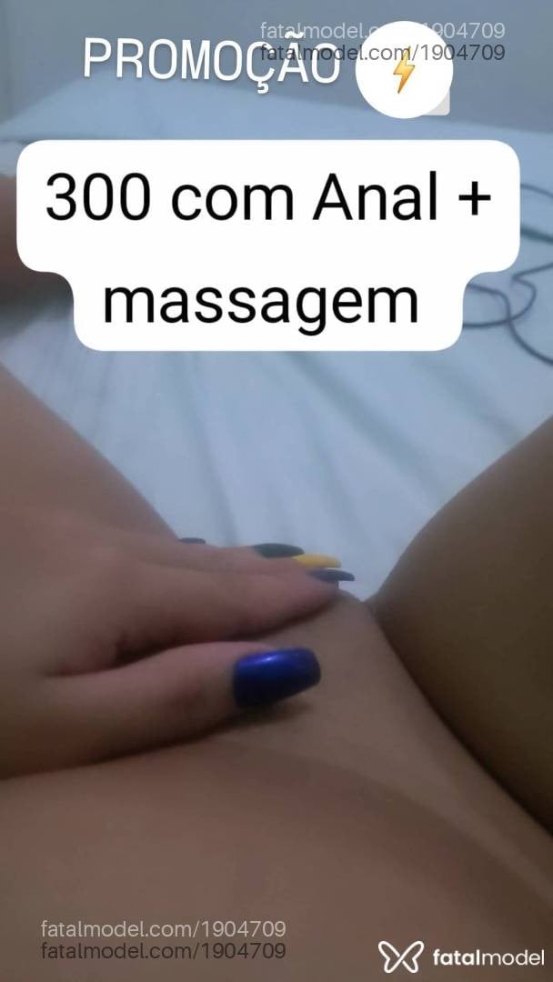 Acompanhante mulher loira (o) de olhos mel - Bela Aurora