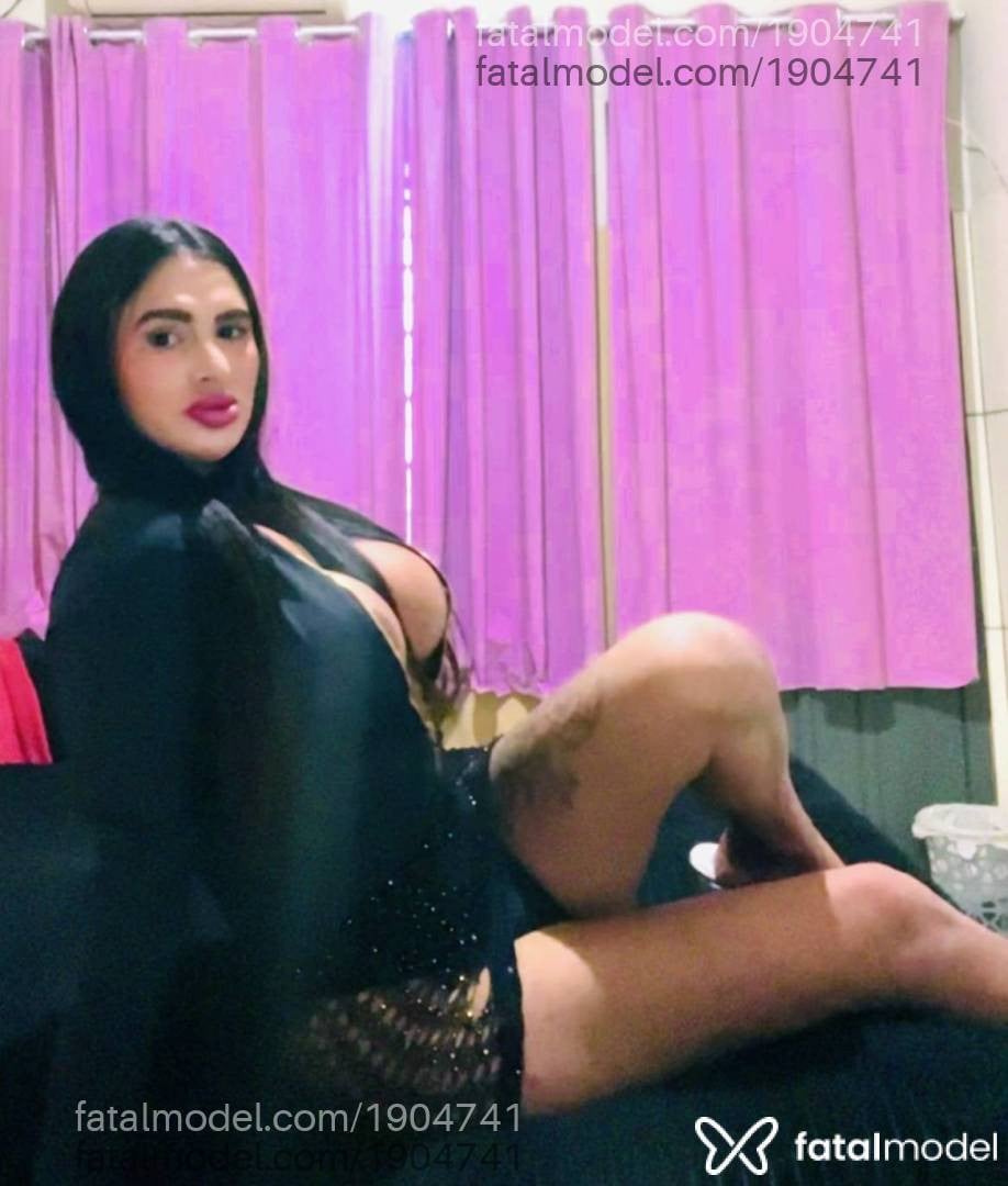 Acompanhante mulher trans morena (o) de olhos castanhos em Canoas - Yasmim Fox
