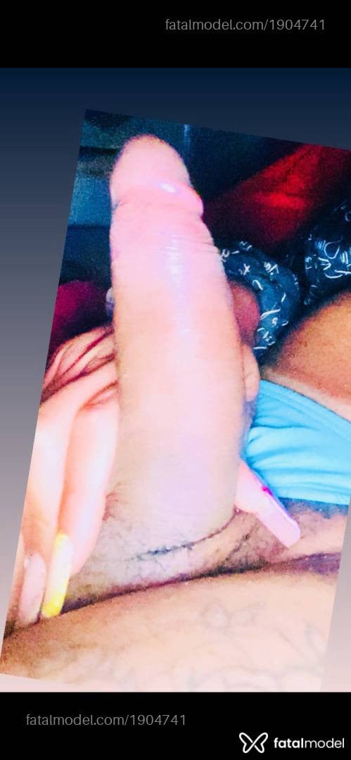 Acompanhante mulher trans morena (o) de olhos castanhos - Yasmim Fox