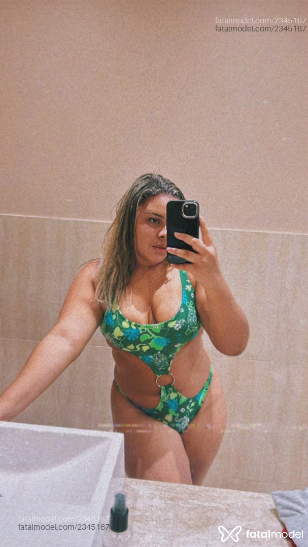 Acompanhante mulher loira (o) de olhos castanhos em Rio de Janeiro - Clara
