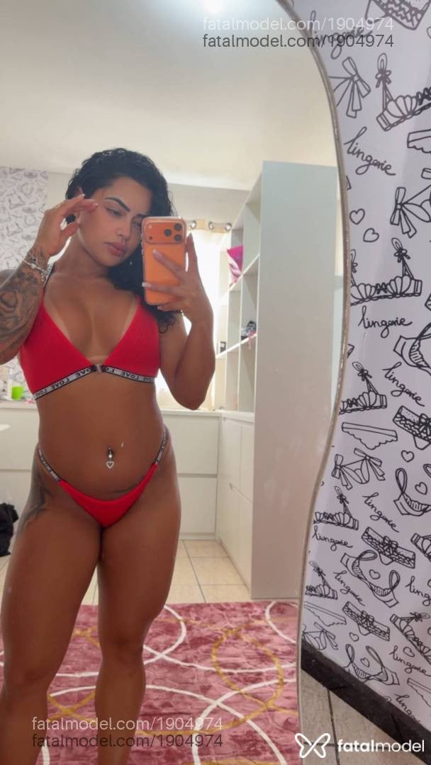 Acompanhante mulher morena (o) de olhos castanhos em João Monlevade - Tayná