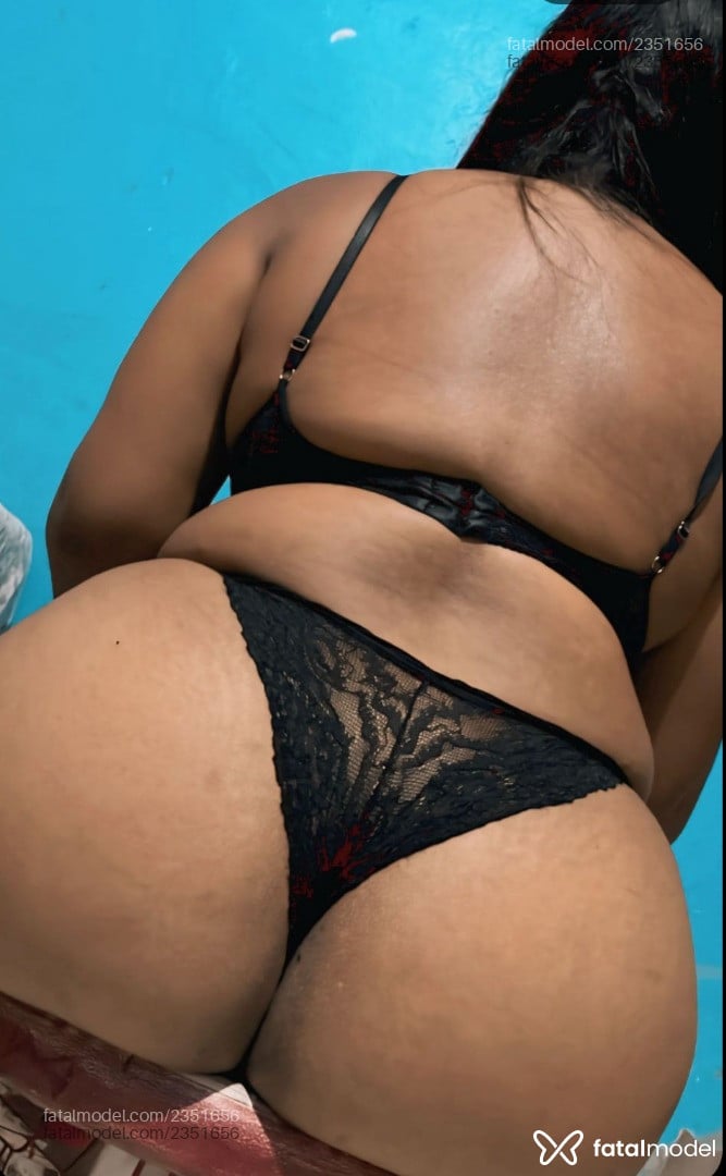 Acompanhante mulher morena (o) de olhos castanhos em Passo Fundo - Nicolly Barcelos