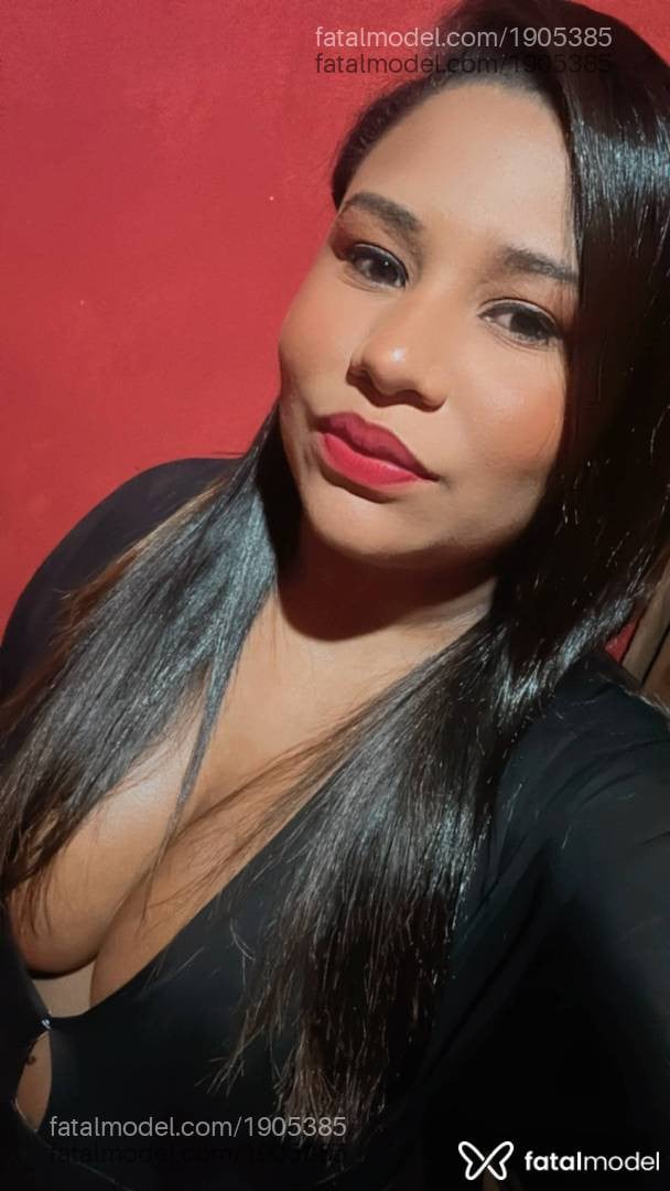 Acompanhante mulher morena (o) de olhos mel - Anna Índiia Acompanhante mulher morena (o) de olhos mel - Anna Índiia