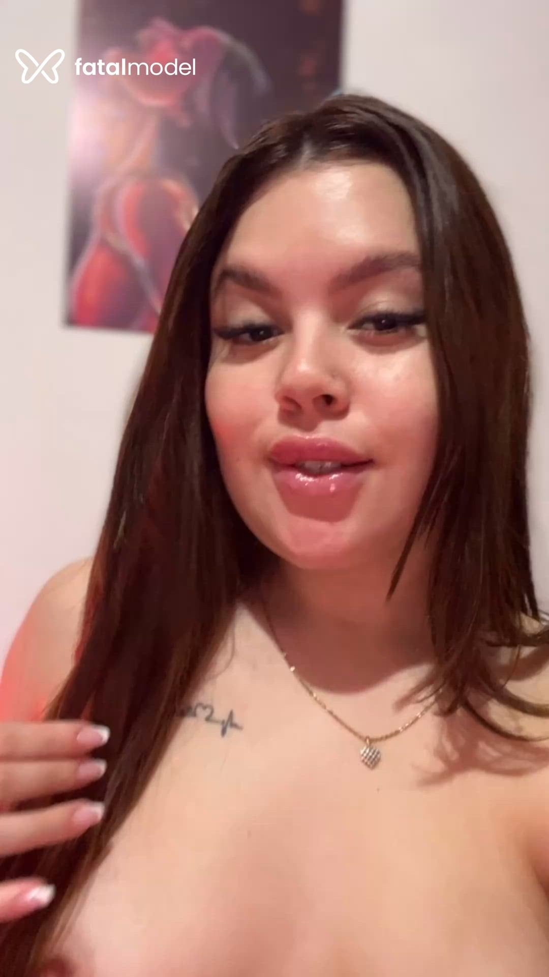Acompanhante mulher com cabelo castanho de olhos castanhos - Karla