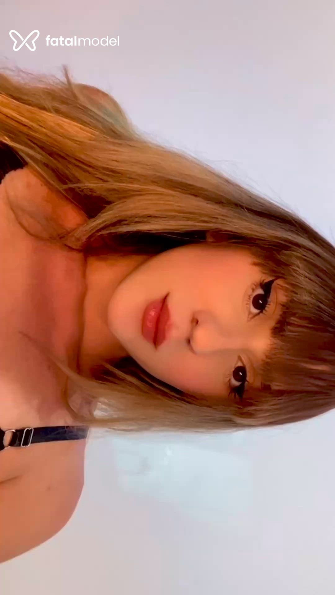 Acompanhante mulher trans loira (o) de olhos castanhos em Fortaleza Acompanhante mulher trans loira (o) de olhos castanhos em Fortaleza - Anitta