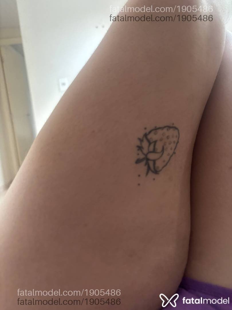 Acompanhante mulher loira (o) de olhos castanhos - Verônica Cascavel