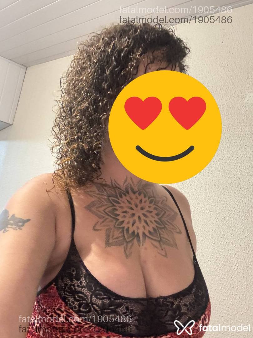 Acompanhante mulher loira (o) de olhos castanhos - Verônica Cascavel