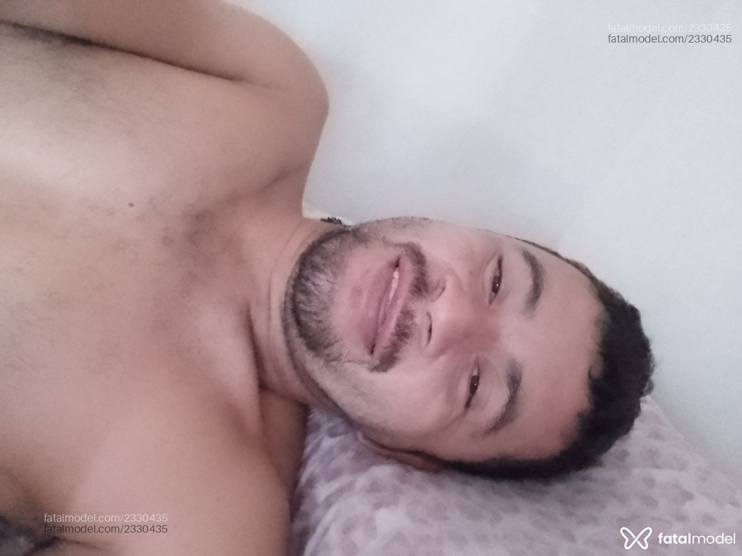 Acompanhante homem com cabelo castanho de olhos castanhos em Presidente Prudente Acompanhante homem com cabelo castanho de olhos castanhos em Presidente Prudente - Fernando Mejia
