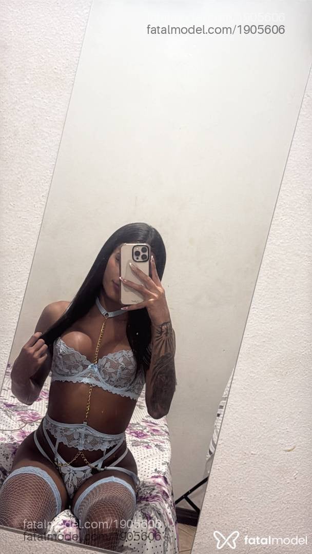 Acompanhante mulher trans morena (o) de olhos castanhos - Brenda Eloísa