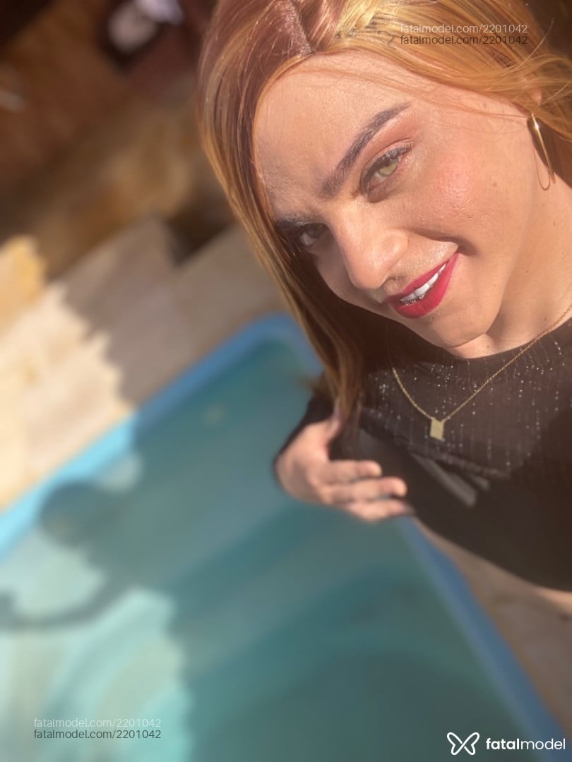 Acompanhante mulher trans ruiva (o) de olhos verdes em Fortaleza - Jadhy