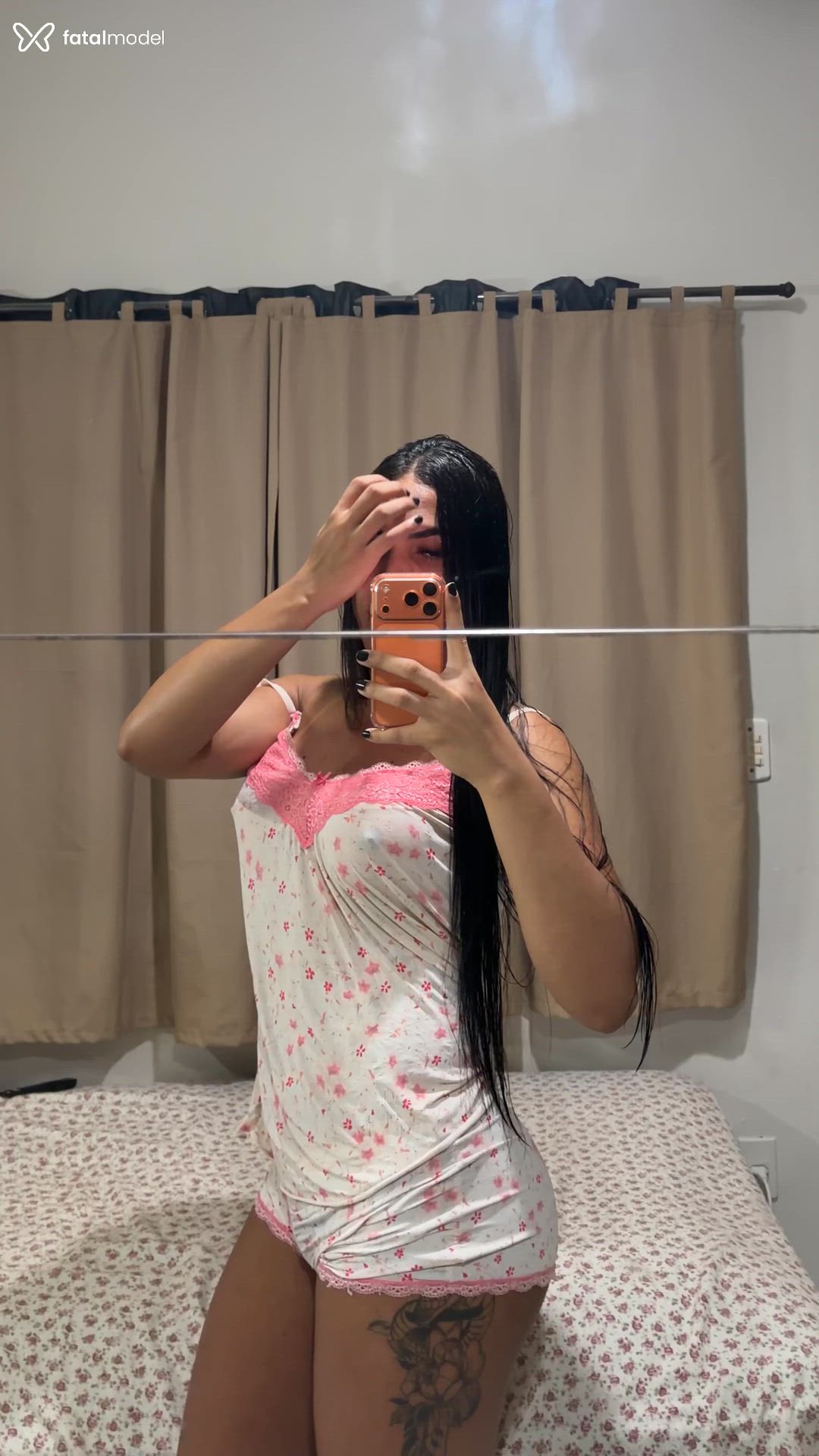 Acompanhante mulher trans morena (o) de olhos castanhos em Uberlândia Acompanhante mulher trans morena (o) de olhos castanhos em Uberlândia - Ayarla