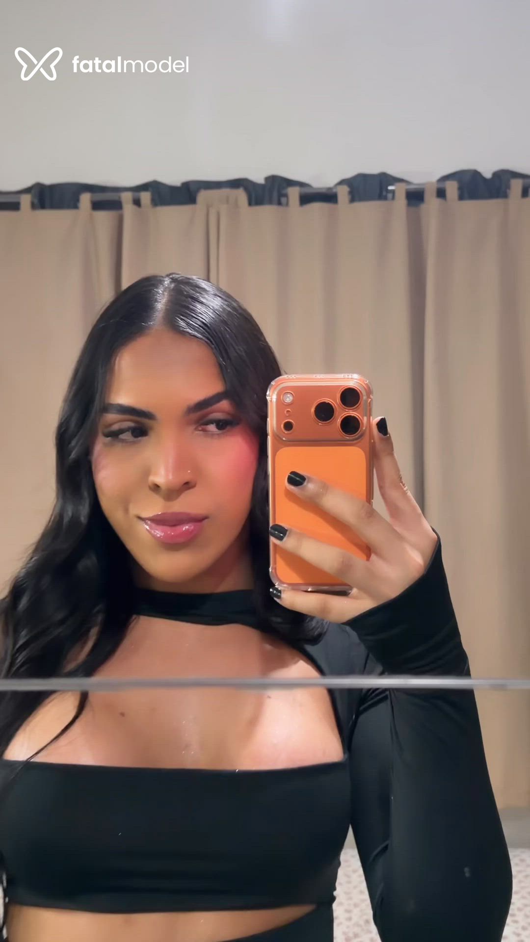 Acompanhante mulher trans morena (o) de olhos castanhos em Uberlândia Acompanhante mulher trans morena (o) de olhos castanhos em Uberlândia - Ayarla