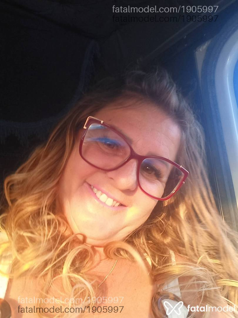 Acompanhante mulher loira (o) de olhos mel em Santo Ângelo Acompanhante mulher loira (o) de olhos mel em Santo Ângelo - Fabii