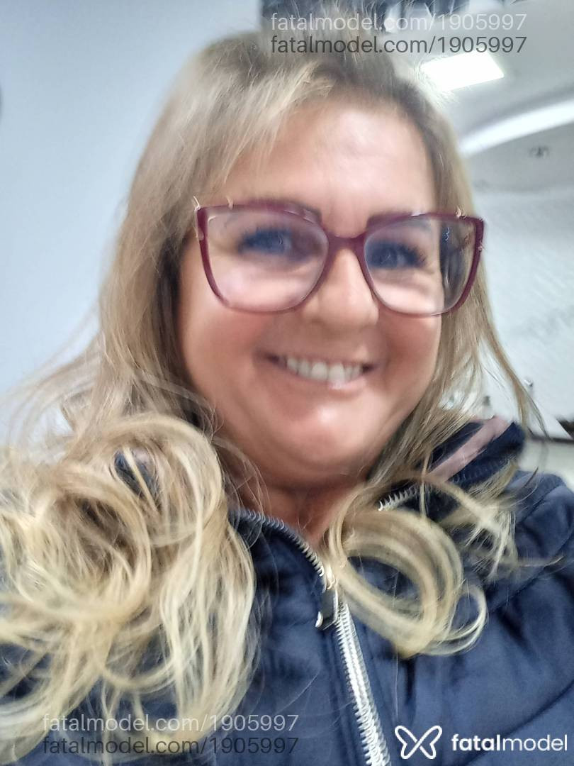 Acompanhante mulher loira (o) de olhos mel em Santo Ângelo Acompanhante mulher loira (o) de olhos mel em Santo Ângelo - Fabii