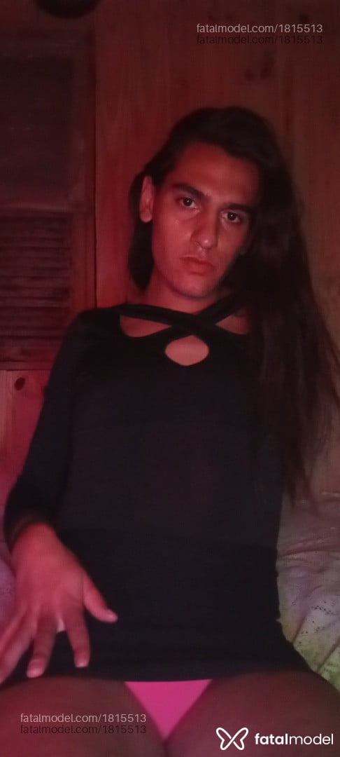 Acompanhante mulher trans morena (o) de olhos castanhos em Virtual - Zooe