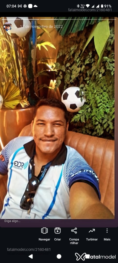 Acompanhante homem morena (o) de olhos pretos - Indio Acompanhante homem morena (o) de olhos pretos - Indio