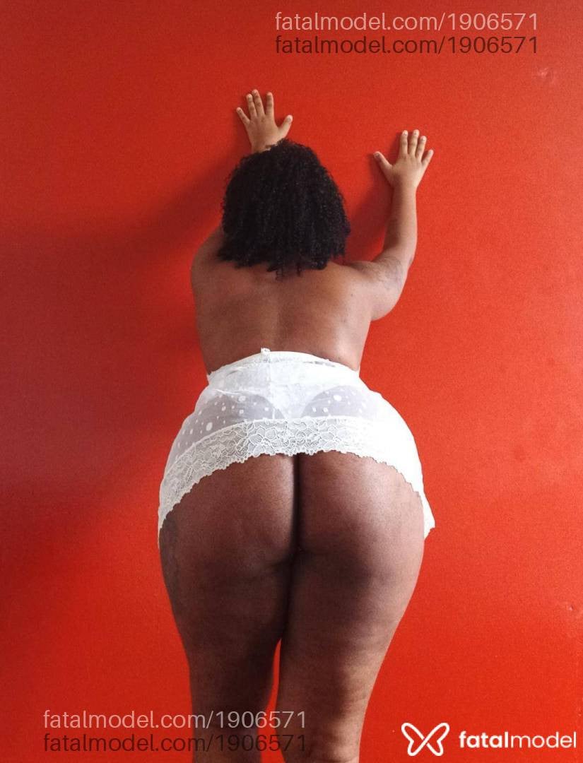 Acompanhante mulher morena (o) de olhos pretos em Pouso Alegre - Luiza