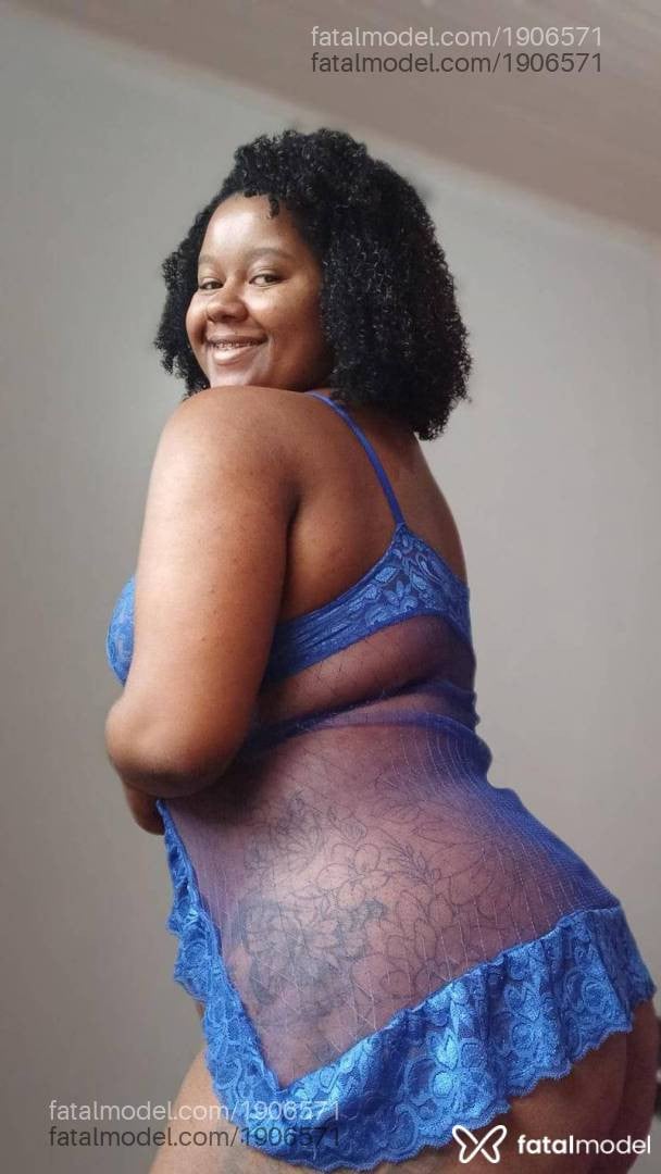 Acompanhante mulher morena (o) de olhos pretos em Pouso Alegre - Luiza