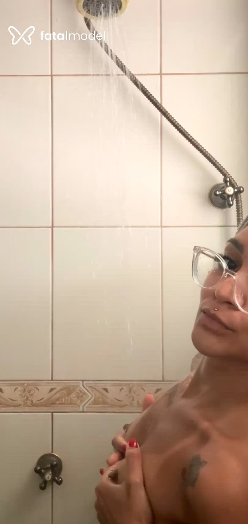 Acompanhante mulher com cabelo castanho de olhos castanhos - Natasha Santos