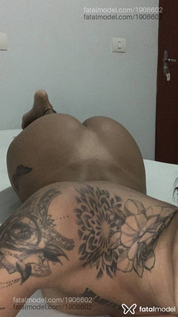 Acompanhante mulher com cabelo castanho de olhos castanhos - Natasha Santos