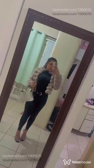 Acompanhante mulher trans loira (o) de olhos castanhos em Florianópolis Acompanhante mulher trans loira (o) de olhos castanhos em Florianópolis - Jessica myrella