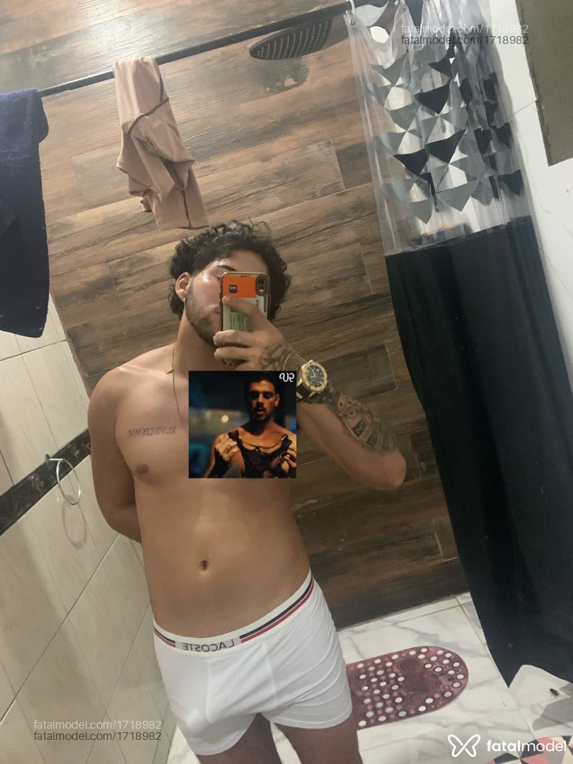 Acompanhante homem com cabelo castanho de olhos castanhos em Campos dos Goytacazes Acompanhante homem com cabelo castanho de olhos castanhos em Campos dos Goytacazes - Miquel Santos