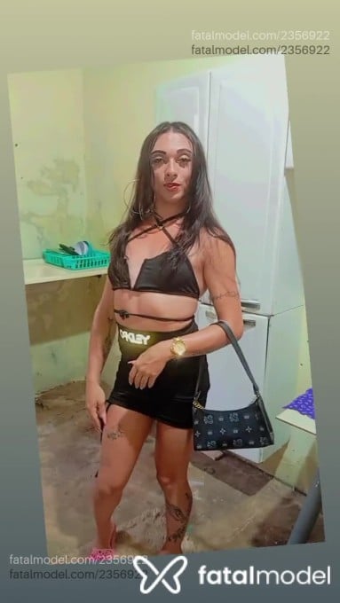 Acompanhante homem morena (o) de olhos castanhos em Parauapebas - Laryssa Mello