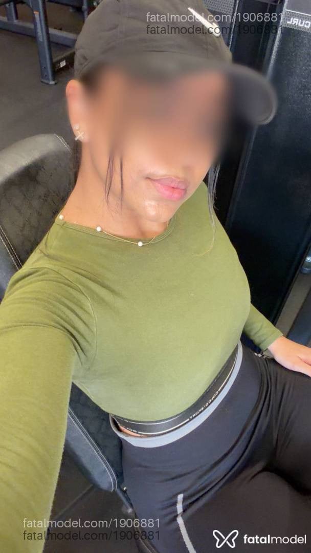 Acompanhante mulher morena (o) de olhos mel - Ísis Sampaio