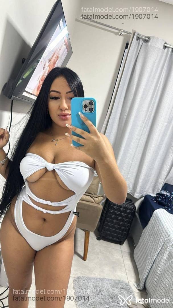 Acompanhante mulher morena (o) de olhos castanhos - Nicolly