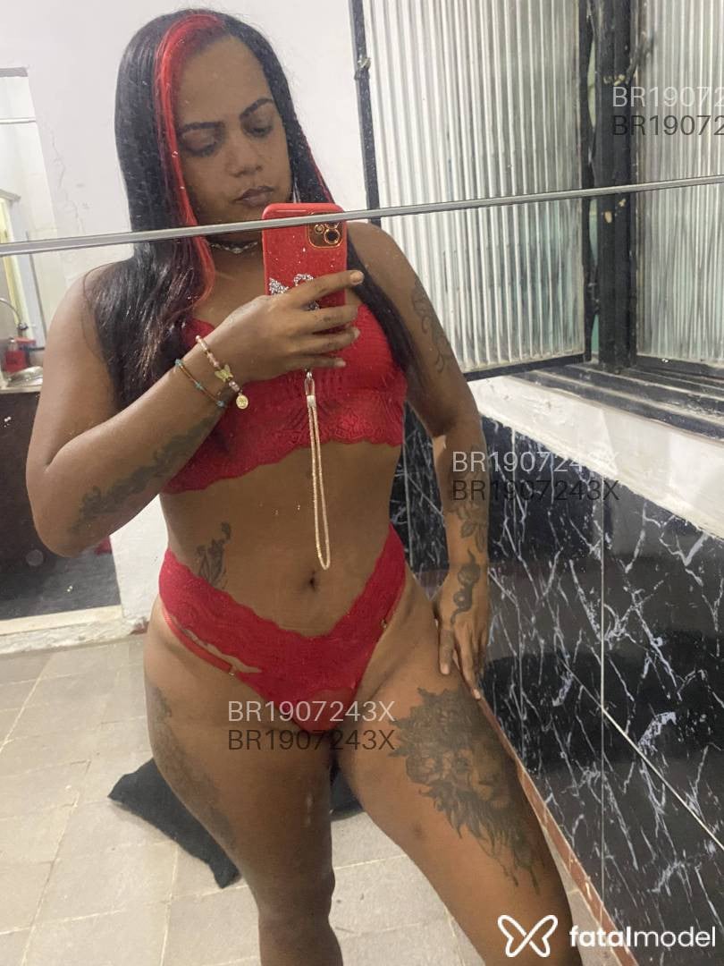 Acompanhante mulher morena (o) de olhos castanhos em Rio de Janeiro - Mônica
