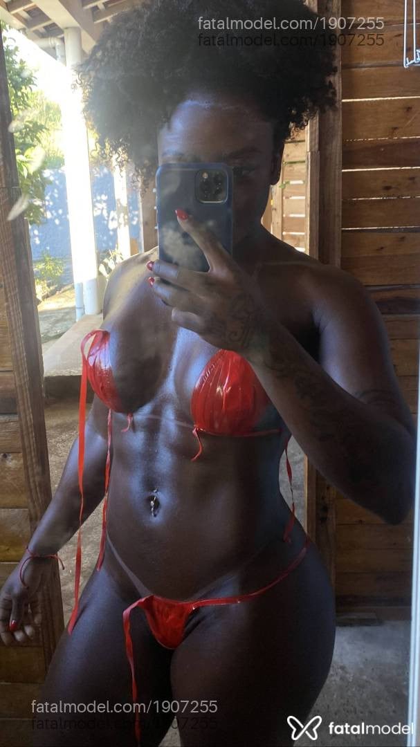 Acompanhante mulher com cabelo castanho de olhos castanhos em Sorocaba - Cacau Mendes