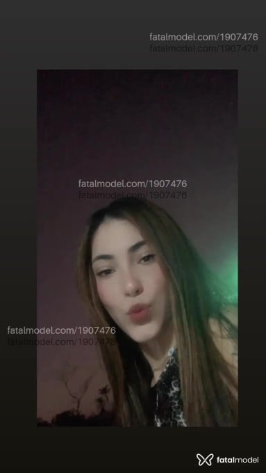 Acompanhante mulher com cabelo castanho de olhos castanhos - Nicoly Acompanhante mulher com cabelo castanho de olhos castanhos - Nicoly