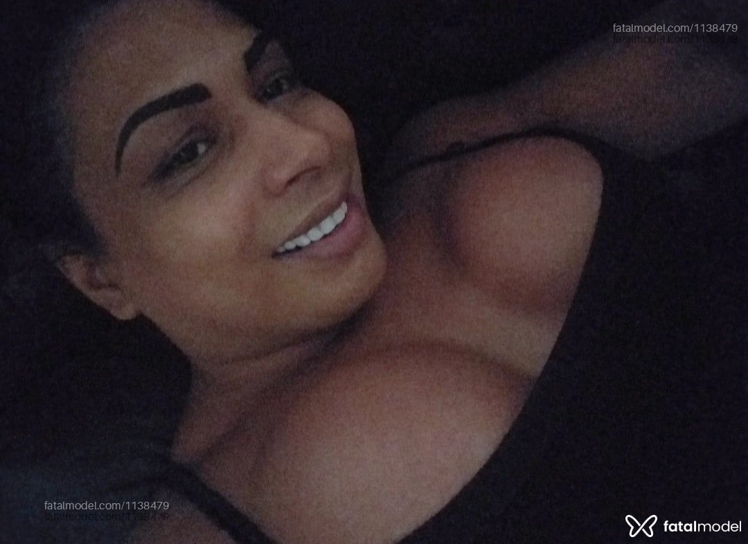 Acompanhante mulher trans loira (o) de olhos castanhos em São Sebastião do Paraíso - Camila Alvarenga