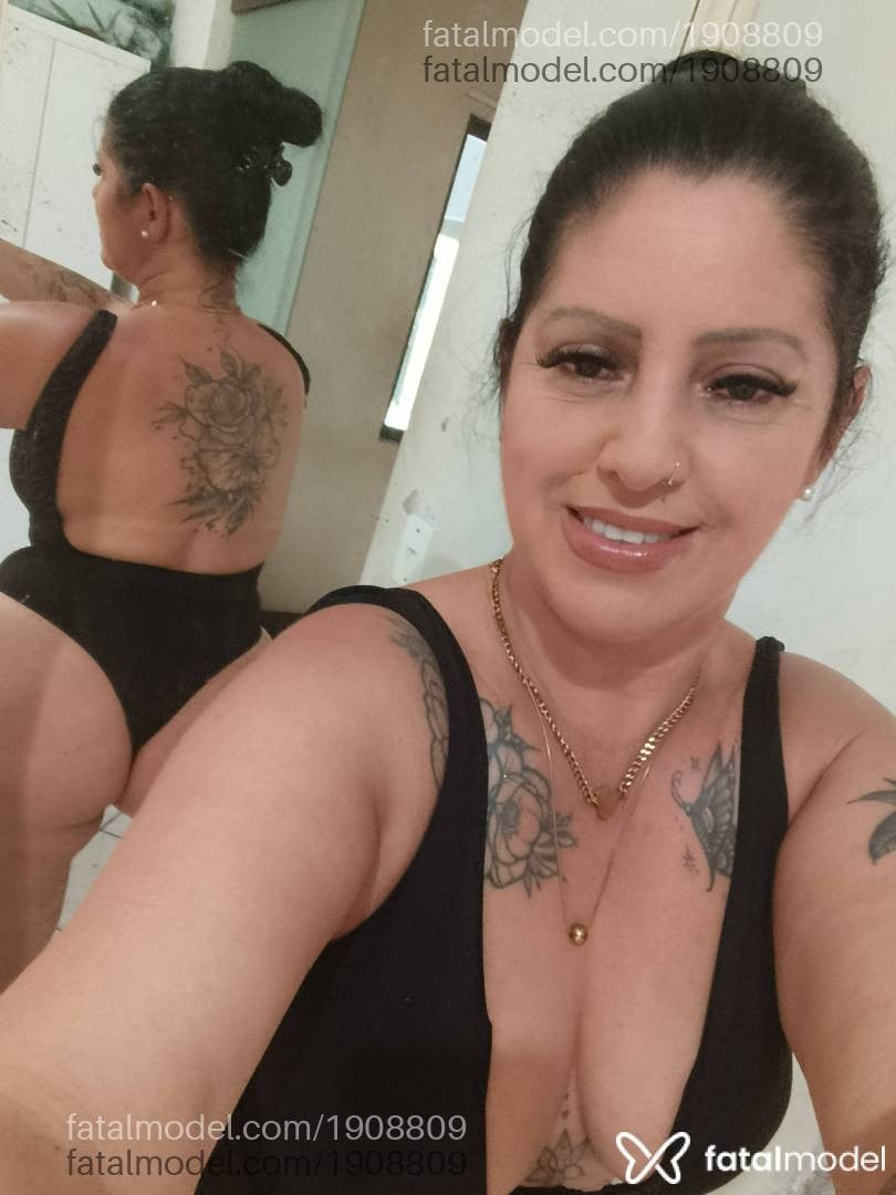 Acompanhante mulher morena (o) de olhos pretos - Suzi