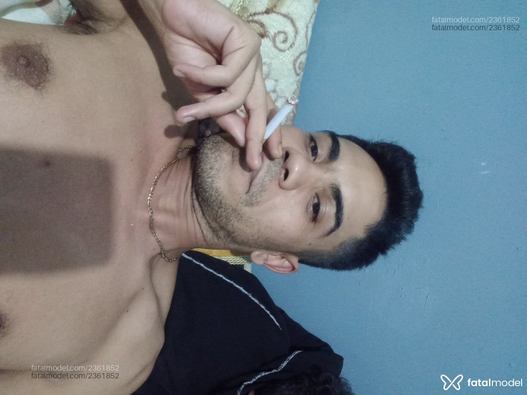 Acompanhante homem morena (o) de olhos pretos - Leoleal