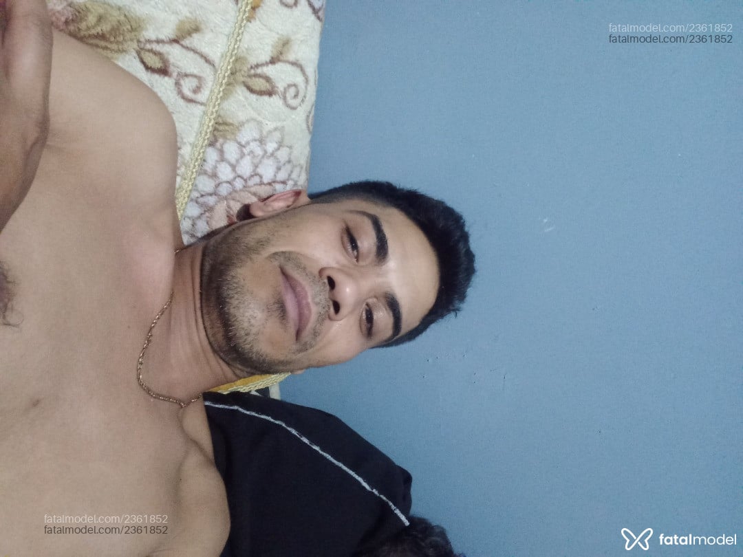 Acompanhante homem morena (o) de olhos pretos - Leoleal