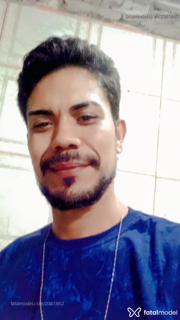 Acompanhante homem morena (o) de olhos pretos - Leoleal