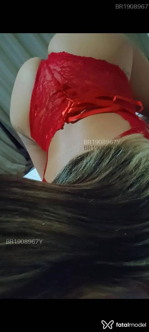Acompanhante mulher loira (o) de olhos castanhos em Palmas - Bianca Sanches