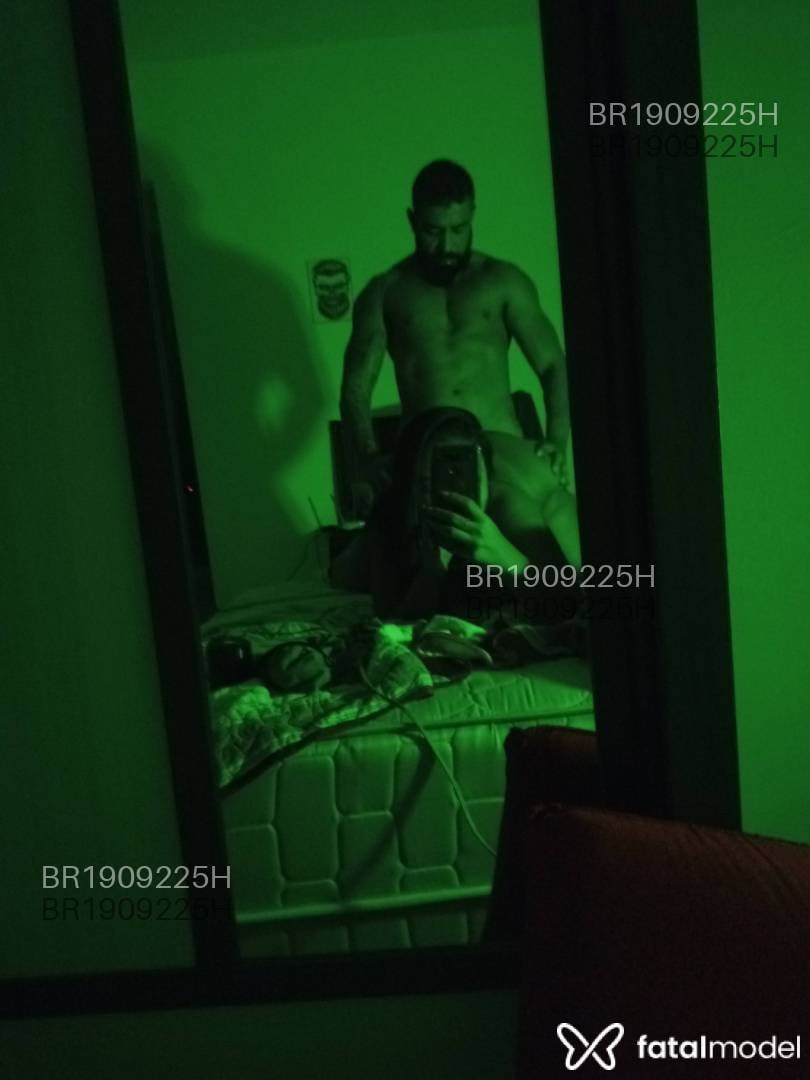 Acompanhante homem morena (o) de olhos pretos em Florianópolis - RuiCarioca