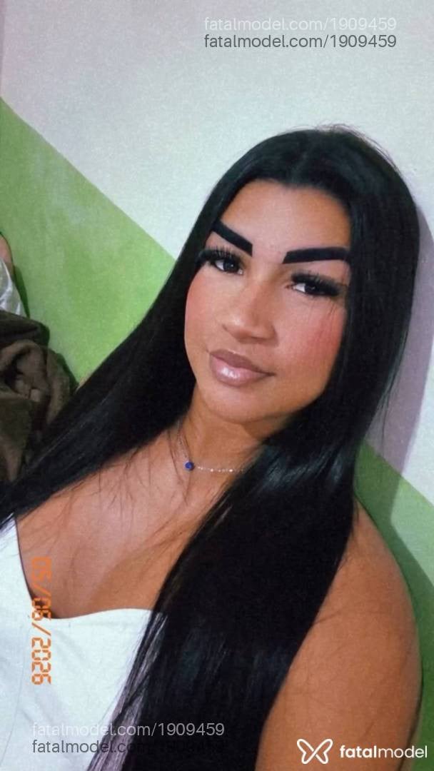Acompanhante mulher morena (o) de olhos pretos em Aracruz Acompanhante mulher morena (o) de olhos pretos em Aracruz - Cloe